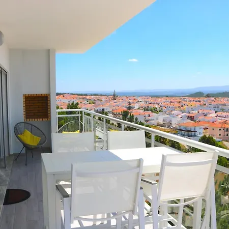 Apartment Nazare Views I - Terrace, Pool & Sea View