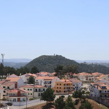 Nazare Views I - Terrace, Pool & Sea View Apartment *