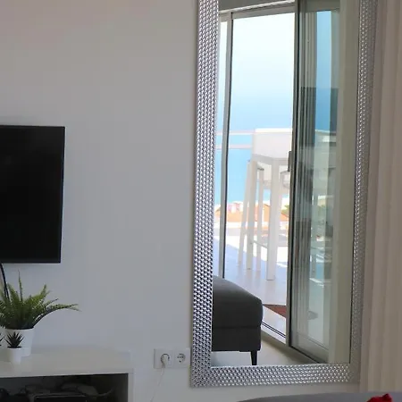 Nazare Views I - Terrace, Pool & Sea View Apartment *